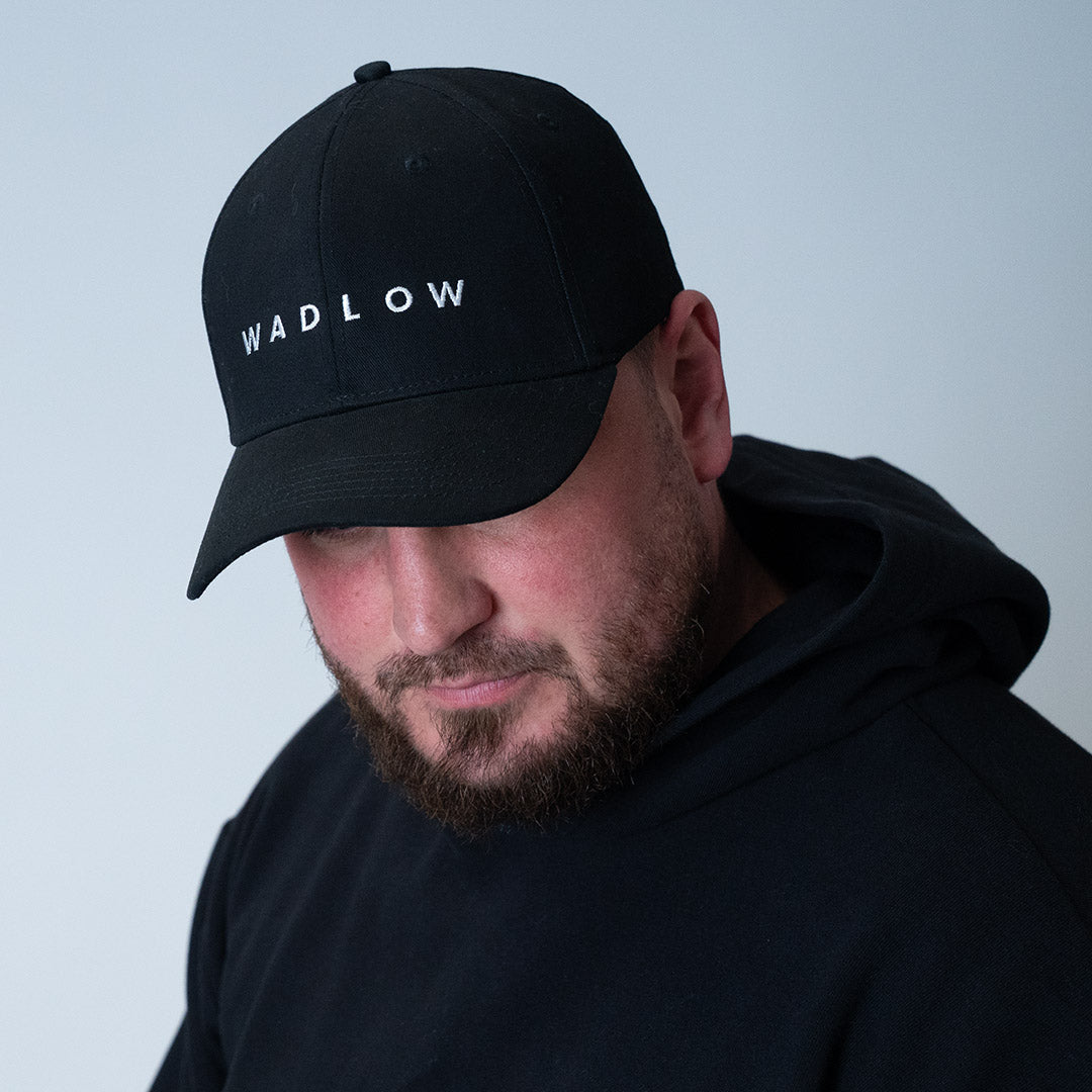 WADLOW CAP FOR TALL MEN — BLACK